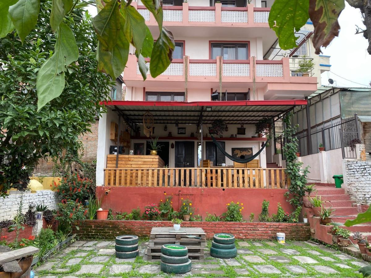 Birds Nest Hostel Kathmandu Exterior photo