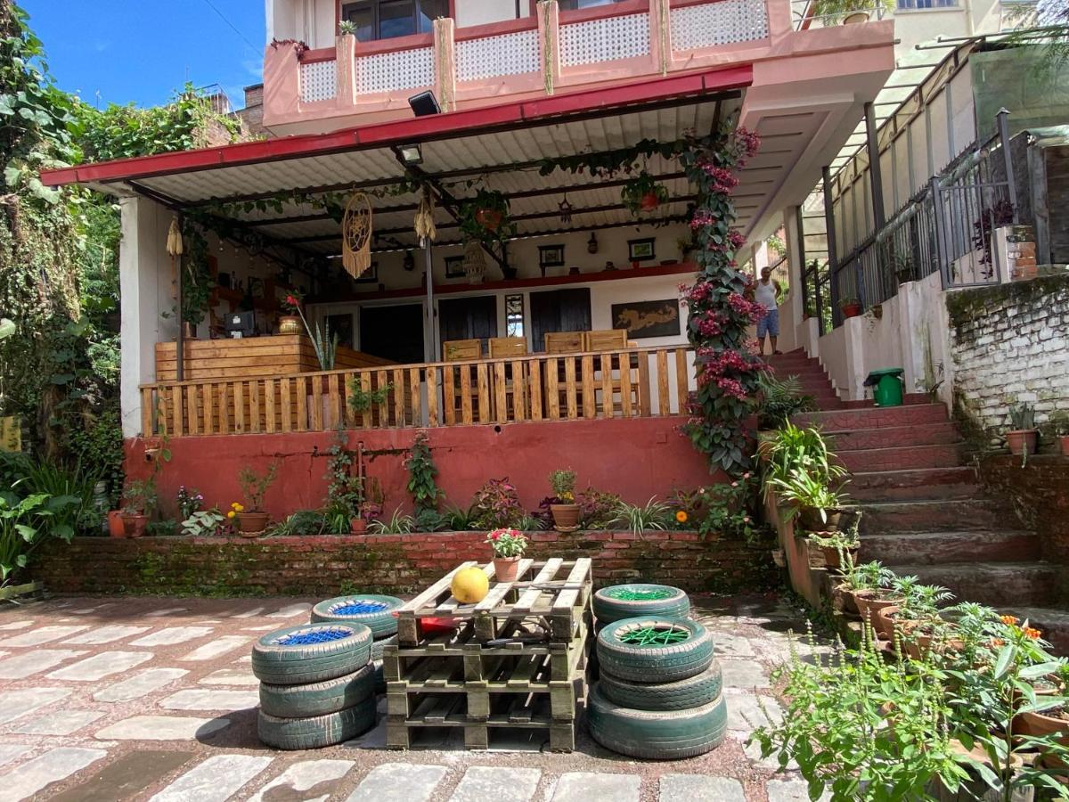 Birds Nest Hostel Kathmandu Exterior photo