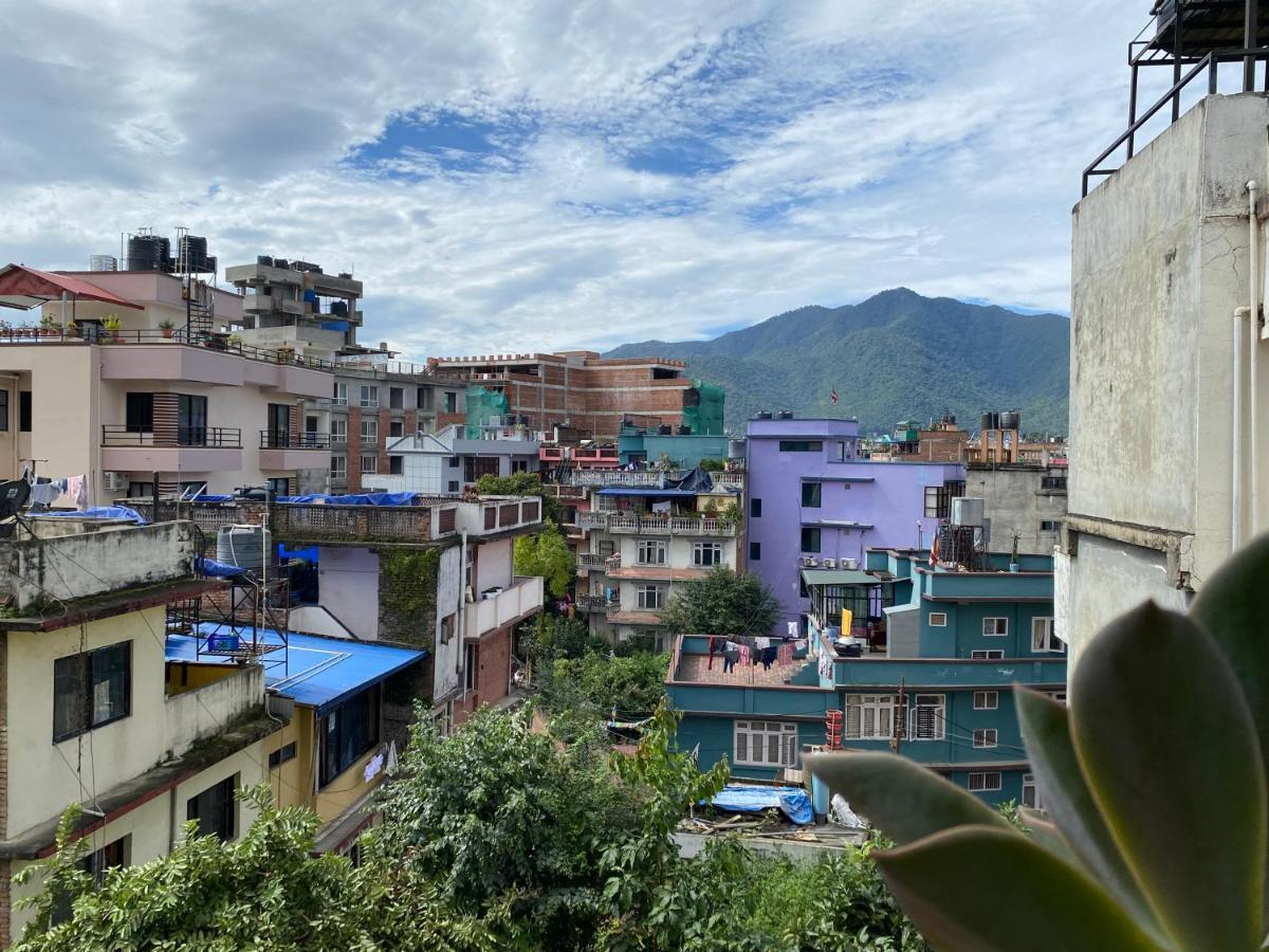 Birds Nest Hostel Kathmandu Exterior photo